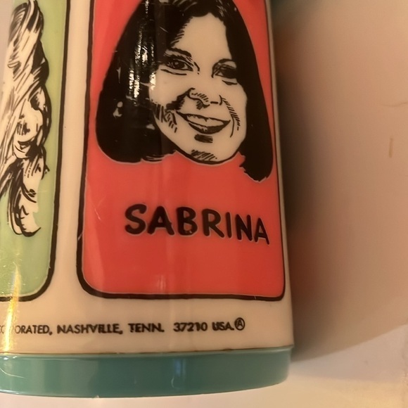 Vintage 1978 Aladdin Charlie’s Angels Thermos Thermo Bottle